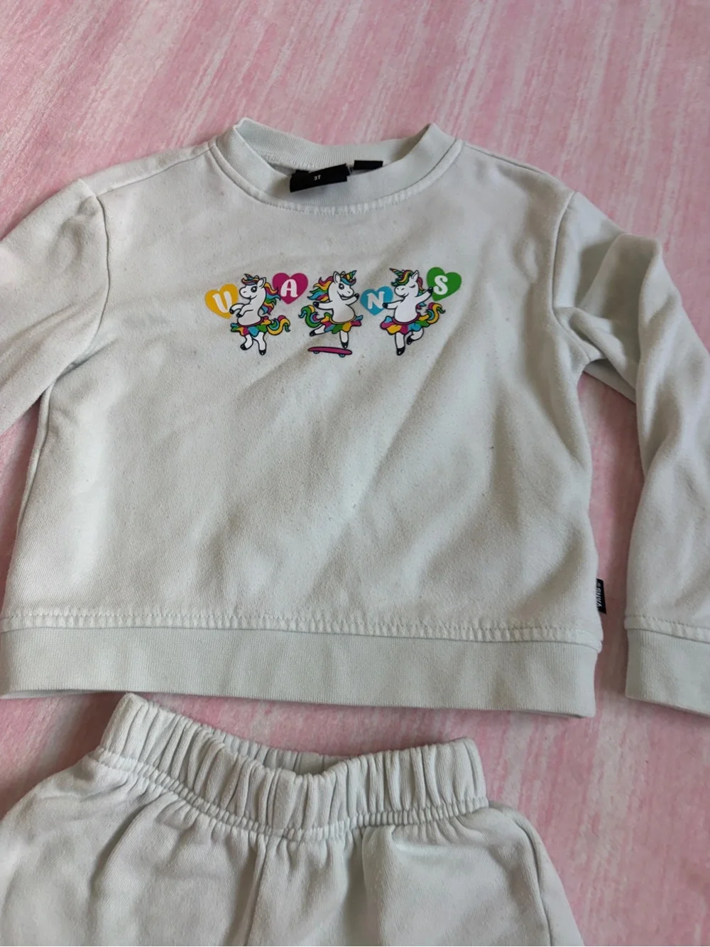 Vans Kids Cream Sweatshorts with Rainbow Patch
